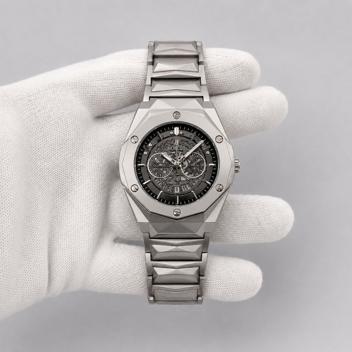 Luxury Diamond Cut Hublot Watch Skeleton Black Dial